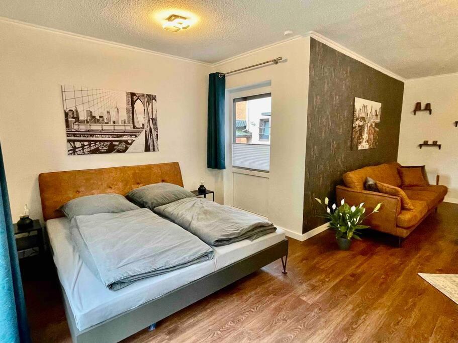 Studioappartement Mit Privatgarten In Ruhiger Wohnsiedlung Neumünster Exteriör bild